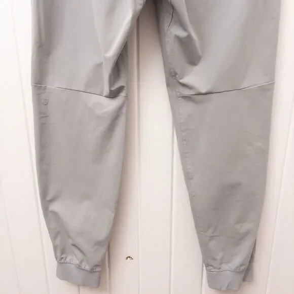 Lululemon Men’s ABC Jogger Size Large - Picture 8 of 9